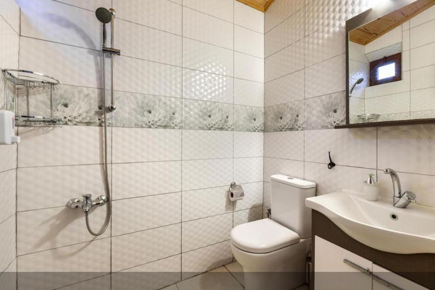 Apartamento Flora Pansiyon Cirali Kemer Exterior foto