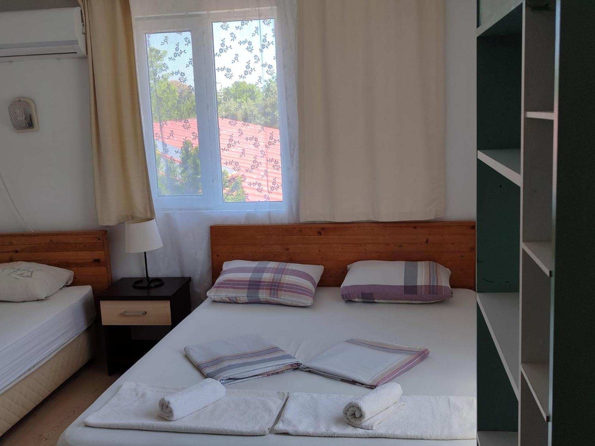 Apartamento Flora Pansiyon Cirali Kemer Exterior foto