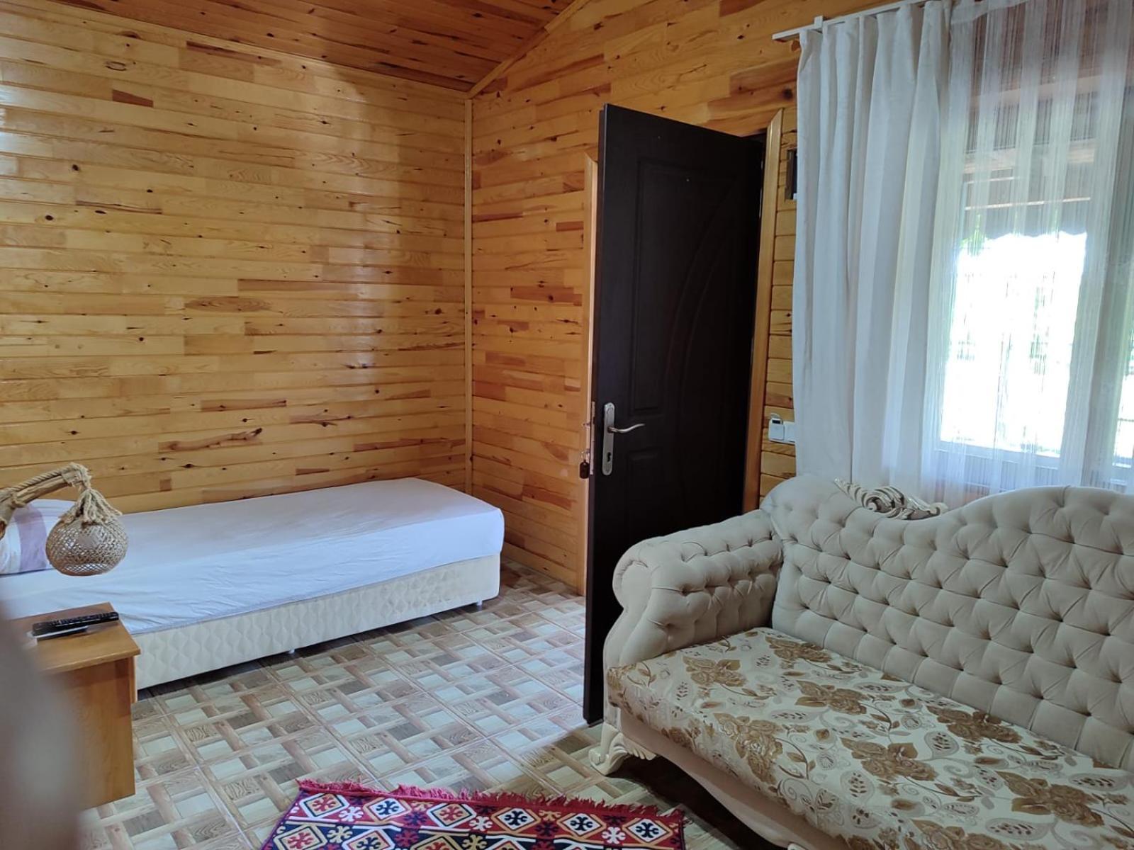 Apartamento Flora Pansiyon Cirali Kemer Exterior foto
